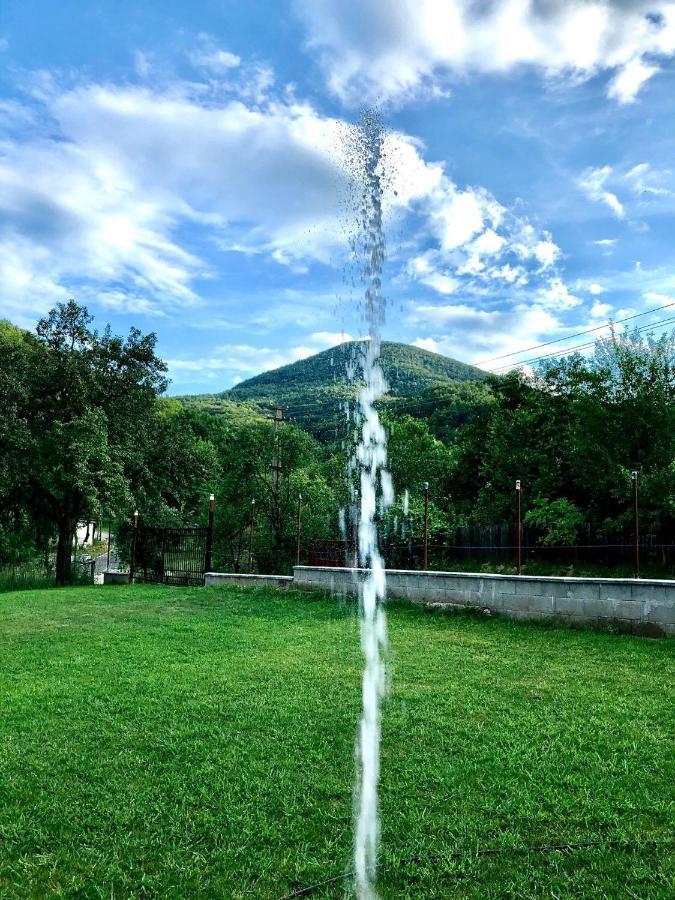 Pensiunea La Buru Caraciu Exterior foto
