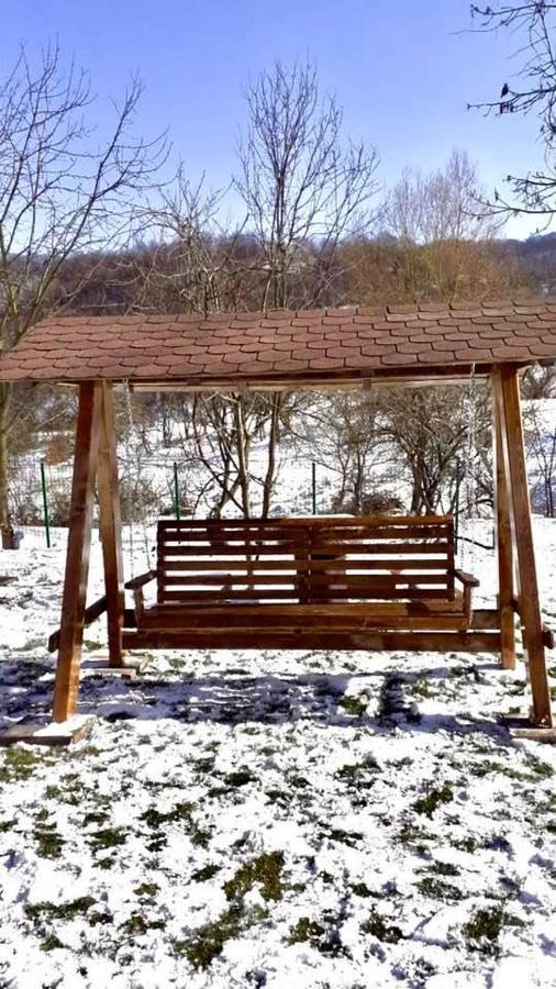 Pensiunea La Buru Caraciu Exterior foto