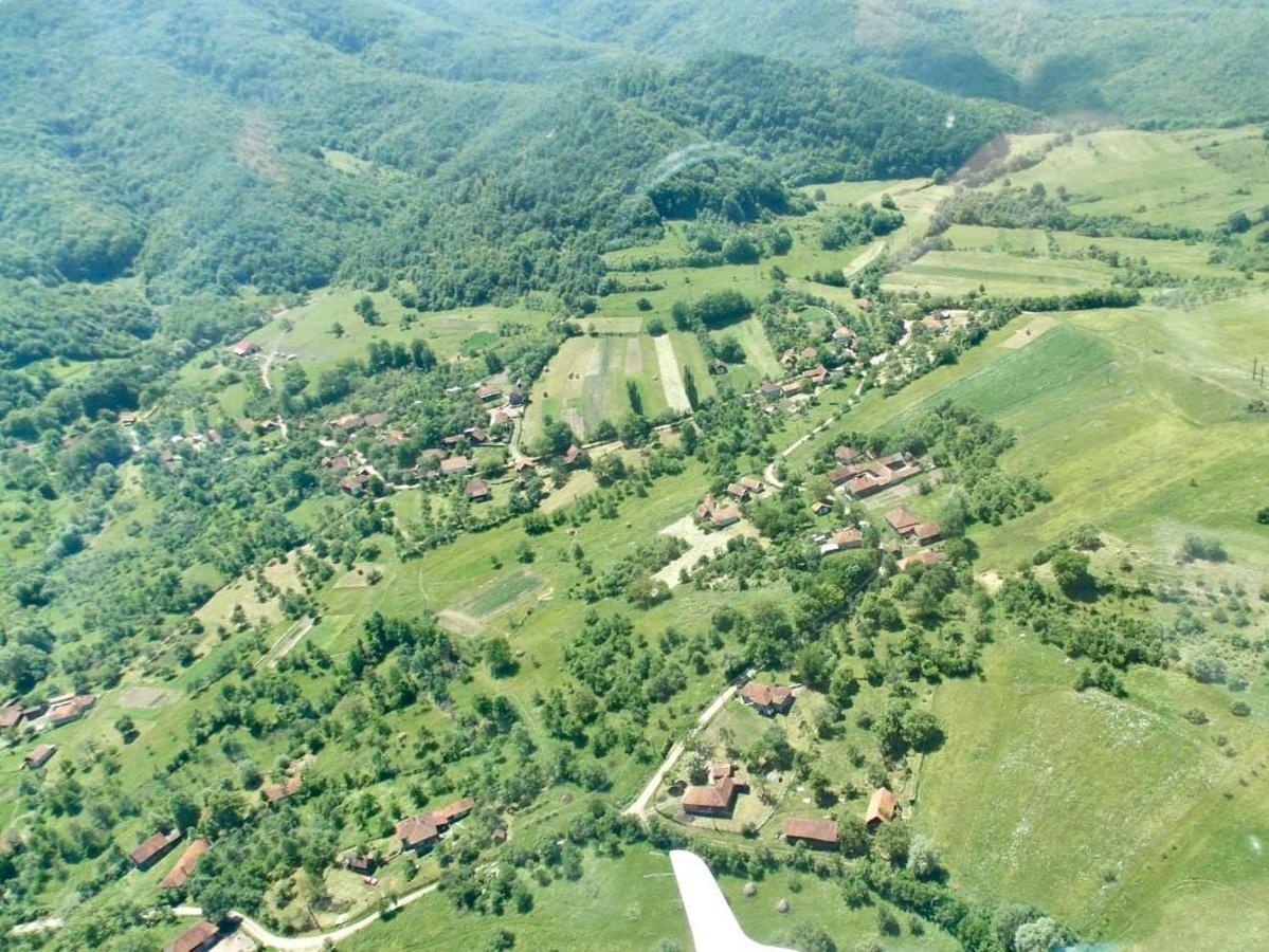 Pensiunea La Buru Caraciu Exterior foto