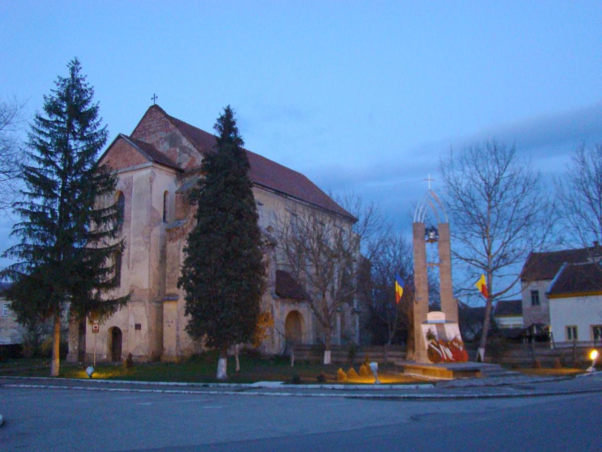 Pensiunea La Buru Caraciu Exterior foto