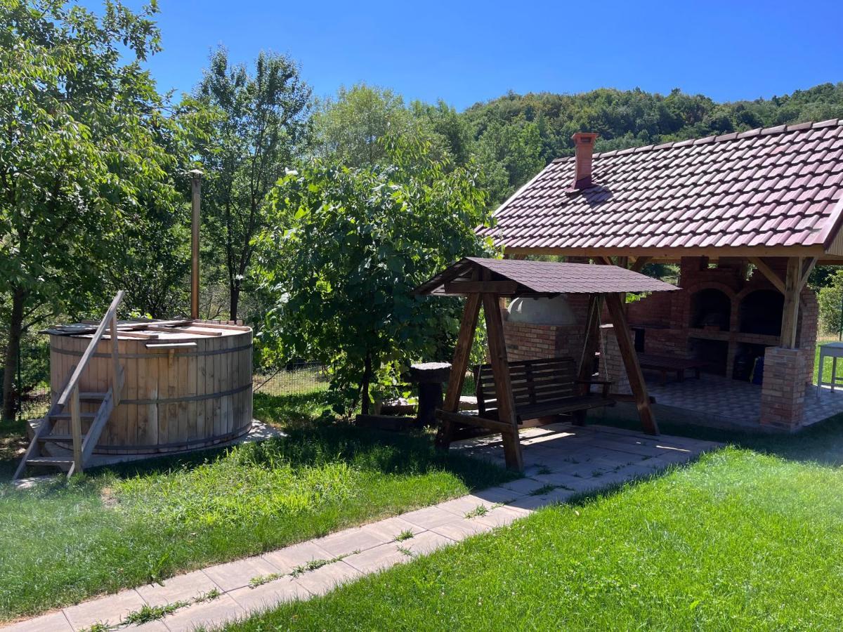 Pensiunea La Buru Caraciu Exterior foto